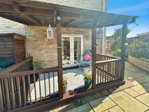 Photo 16- click for photo gallery